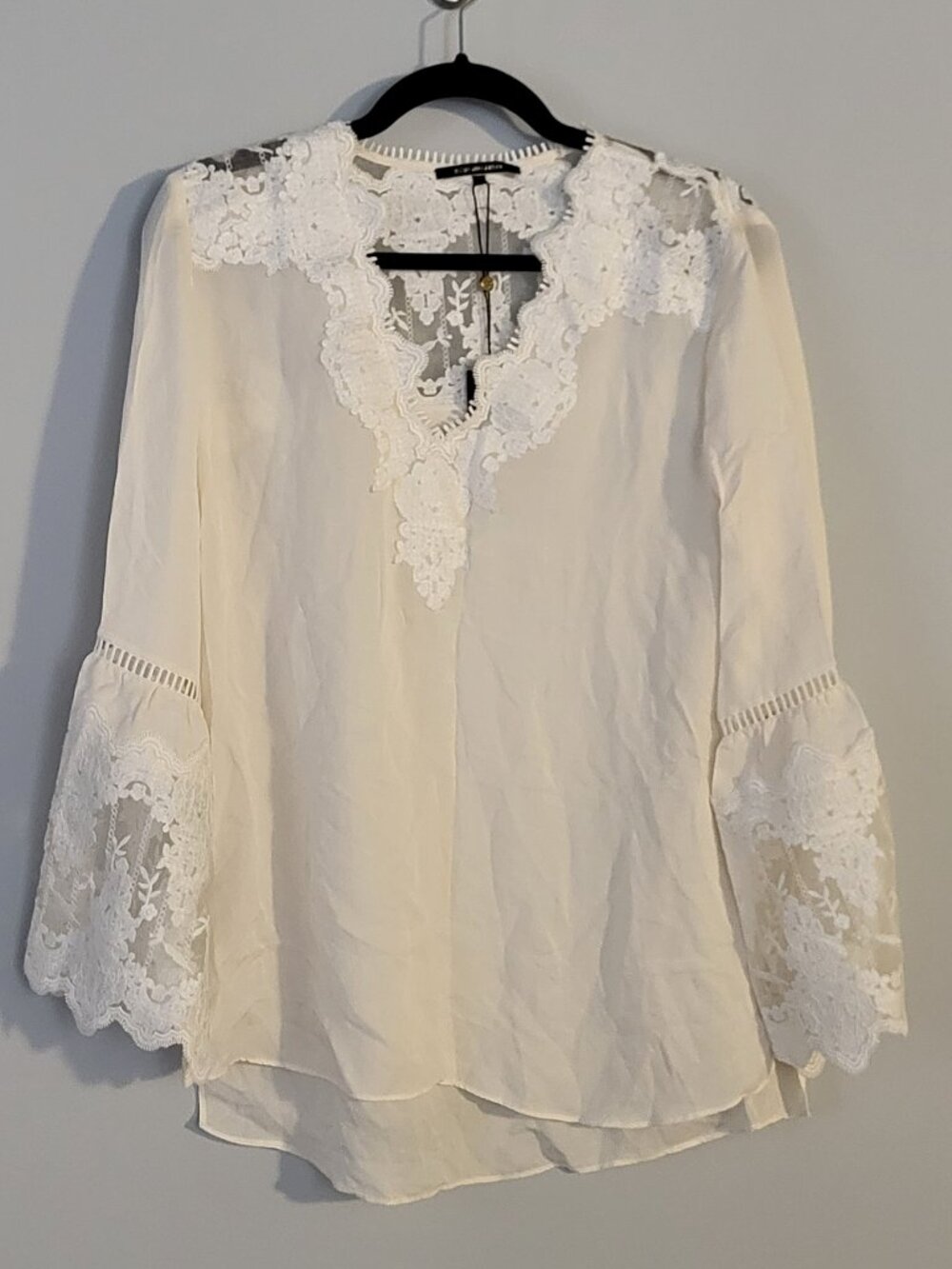 Kobi Halperin Ivory/Cream Silk and Lace Blouse Size M